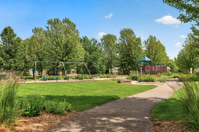 9020 Warren Court, Victoria, MN 55386