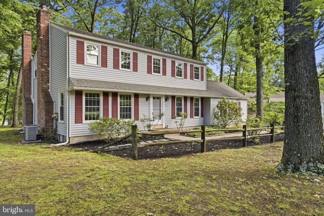 1565 STANFORD LN, Paoli, PA 19301