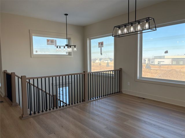 17203 Brookview Drive, Urbandale, IA 50322