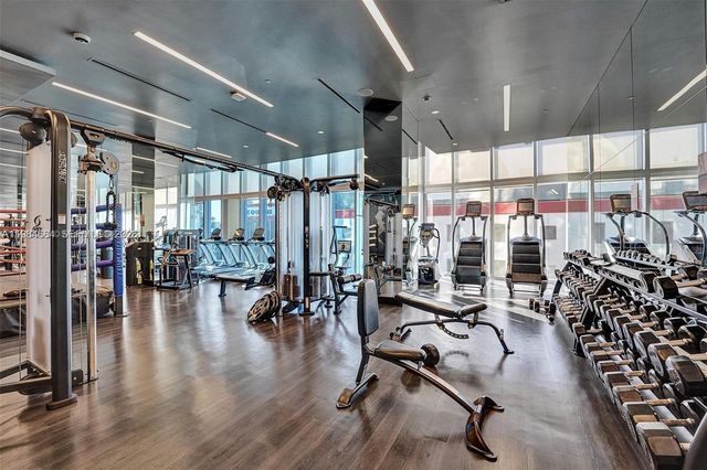 851 NE 1st Ave 3601, Miami, FL 33132