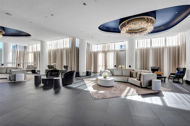 851 NE 1st Ave 3601, Miami, FL 33132