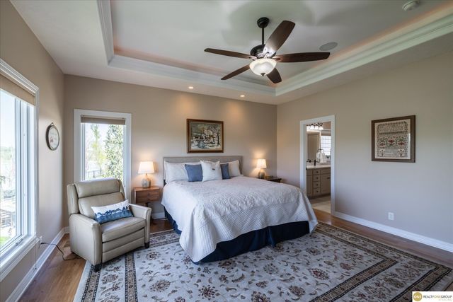7922 Shadow Lake Drive, Papillion, NE 68046