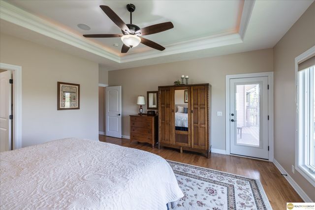 7922 Shadow Lake Drive, Papillion, NE 68046
