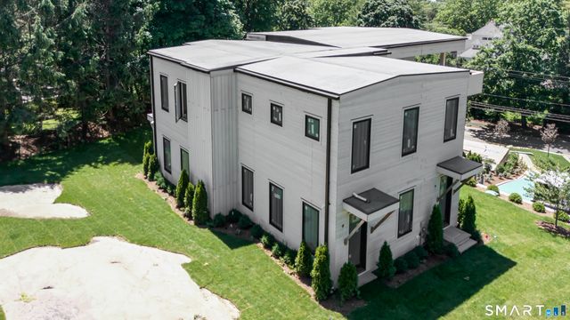 142 Nearwater Lane, Darien, CT 06820