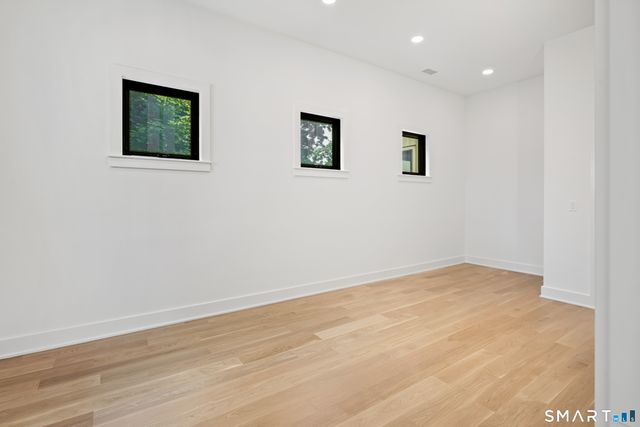 142 Nearwater Lane, Darien, CT 06820