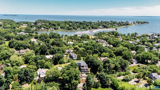 142 Nearwater Lane, Darien, CT 06820