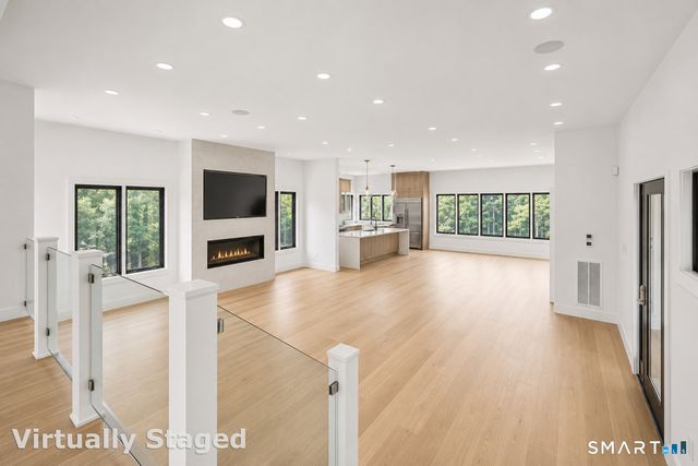 142 Nearwater Lane, Darien, CT 06820