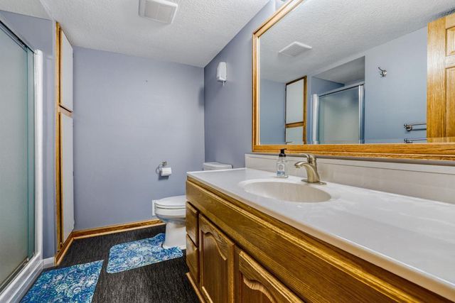 9966 108th Avenue N, Maple Grove, MN 55369