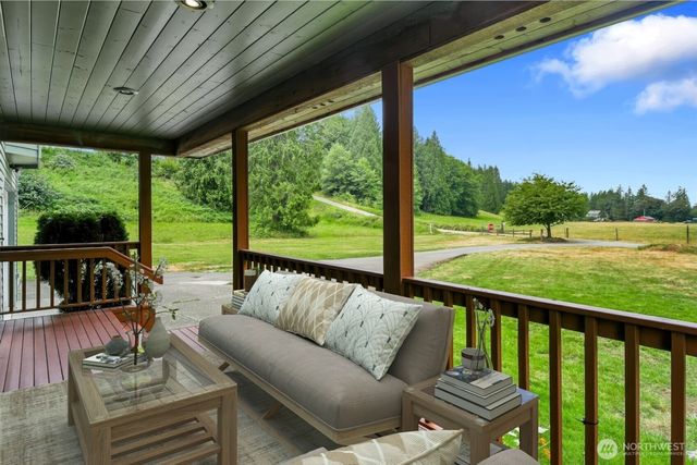 626 212th Street NW, Arlington, WA 98223