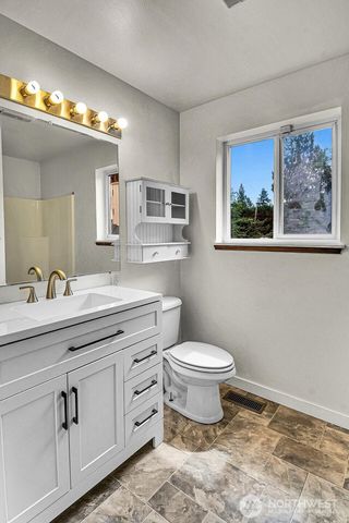 626 212th Street NW, Arlington, WA 98223