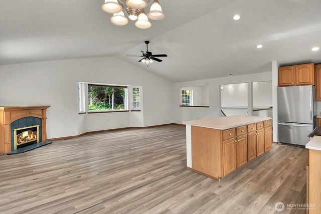 626 212th Street NW, Arlington, WA 98223