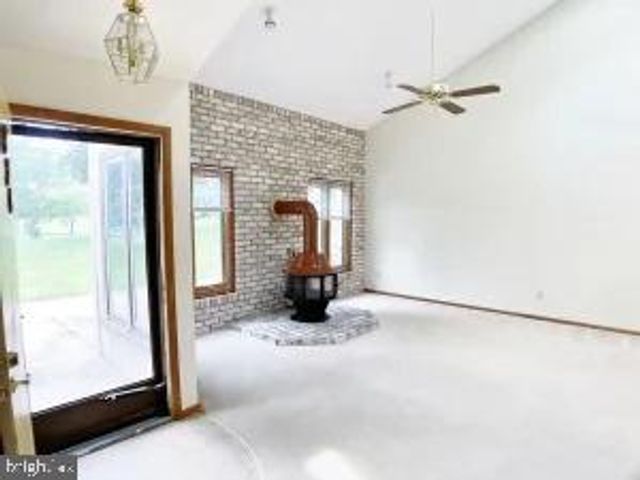 836 W AARON DR, State College, PA 16803