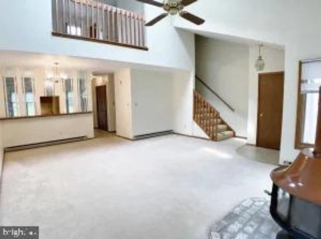 836 W AARON DR, State College, PA 16803