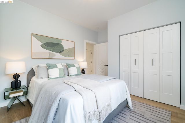 5656 Buena Vista Avenue, Oakland, CA 94618