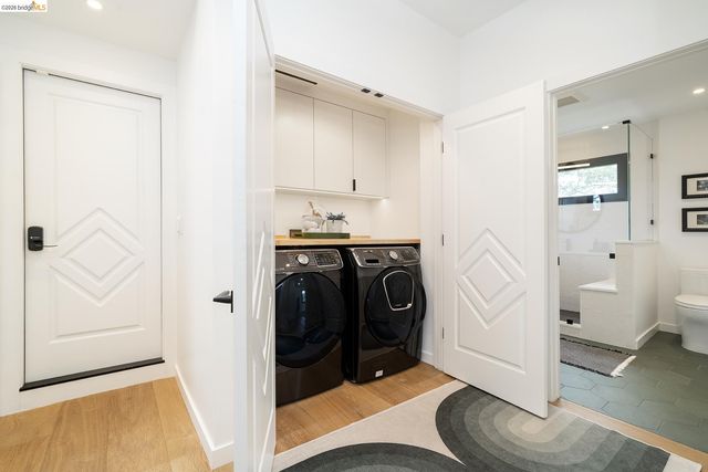 5656 Buena Vista Avenue, Oakland, CA 94618