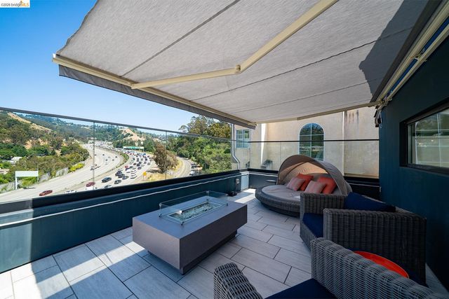 5656 Buena Vista Avenue, Oakland, CA 94618