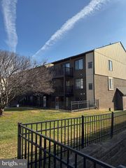 5200 HILLTOP DR #O26, Brookhaven, PA 19015