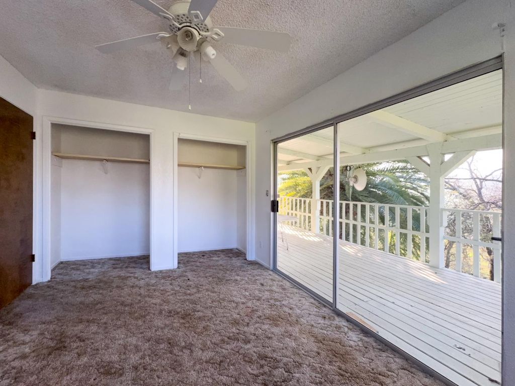 Image 15 of property listing at 38758 Aster Lane, Yokuts Valley, CA 93675