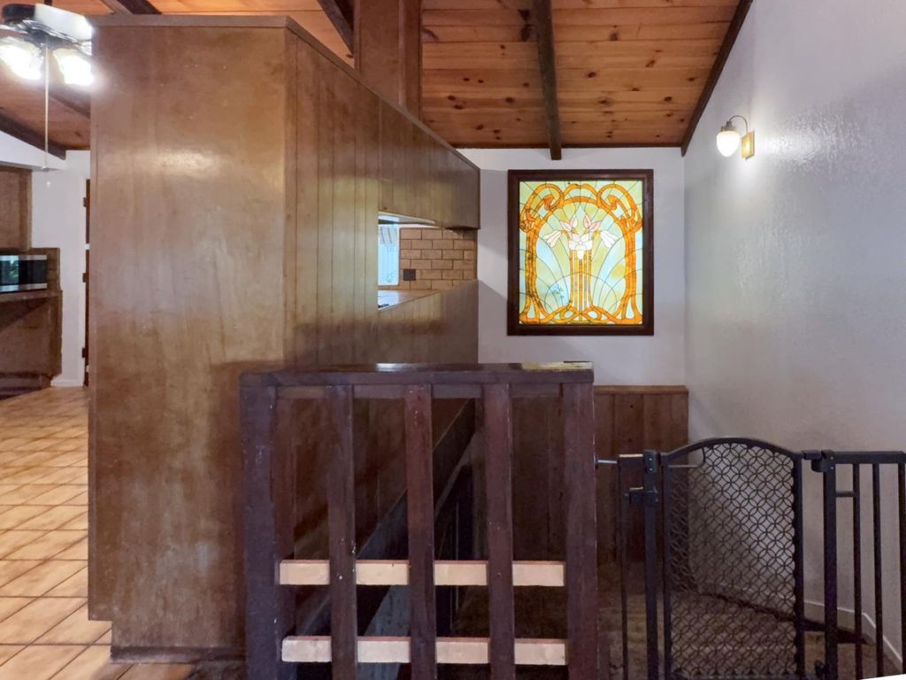 Image 23 of property listing at 38758 Aster Lane, Yokuts Valley, CA 93675