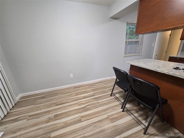 17676 Addison Street, Southfield, MI 48075