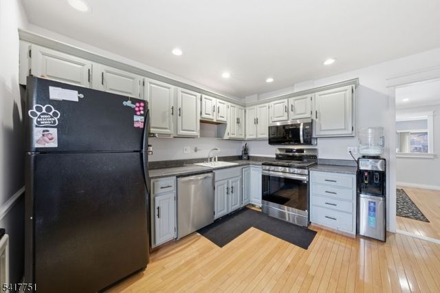 11 Brookside Hts L, Wanaque Boro, NJ 07465