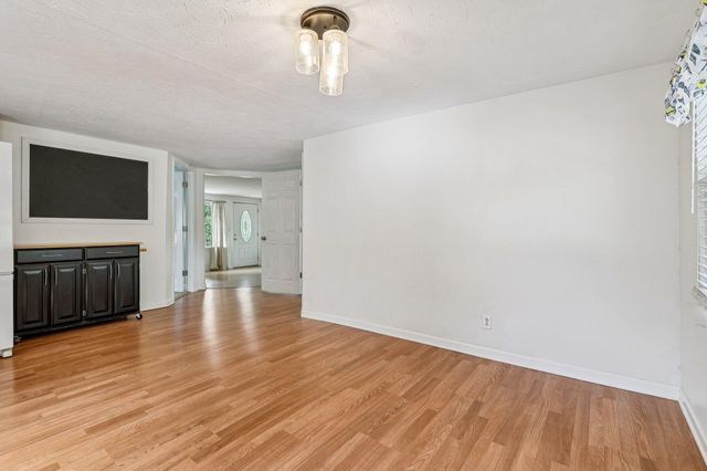 998 Merrell Road, Hebron, KY 41048