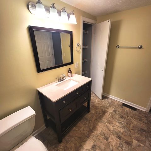 998 Merrell Road, Hebron, KY 41048