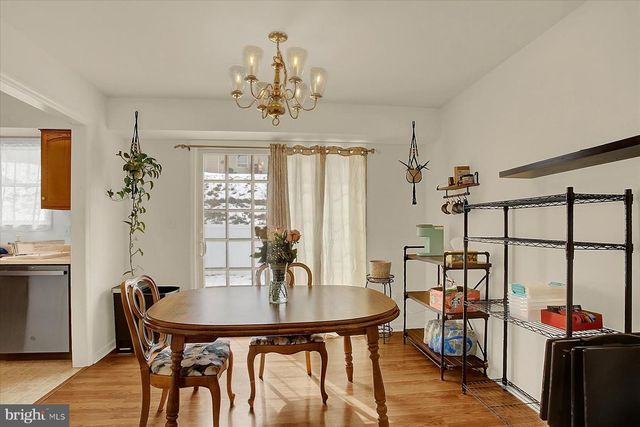 519 SUNDAY DR, Harrisburg, PA 17111