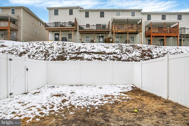 519 SUNDAY DR, Harrisburg, PA 17111