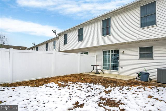 519 SUNDAY DR, Harrisburg, PA 17111