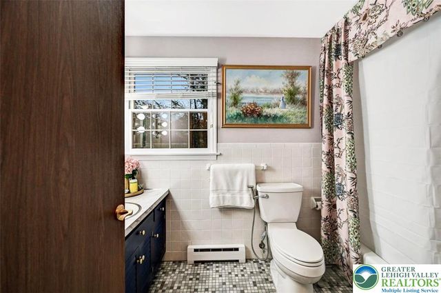 3569 Timberlane Drive, Easton, PA 18045