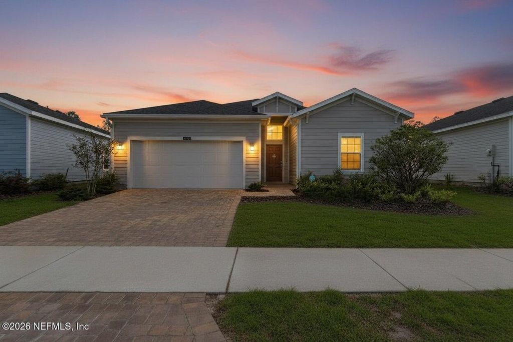 1514 LACHLAN Circle, Jacksonville, FL 32218
