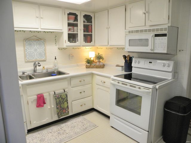 6600 W Ratliff Road, Bloomington, IN 47404