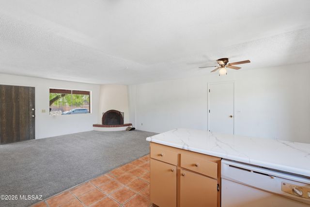 8013 E Manitoba Street, Tucson, AZ 85730