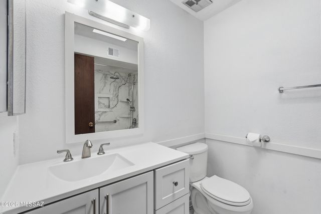 8013 E Manitoba Street, Tucson, AZ 85730