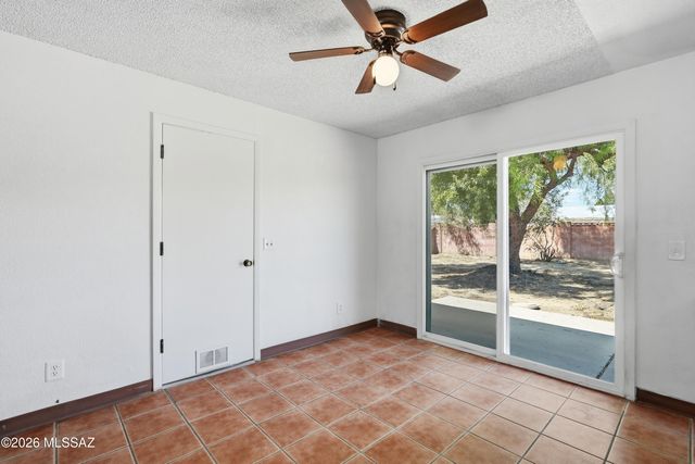 8013 E Manitoba Street, Tucson, AZ 85730