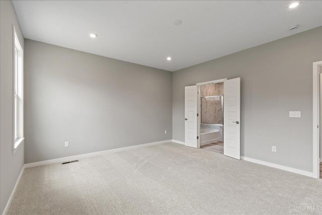 1290 Trailhead Place, Harrison, OH 45030