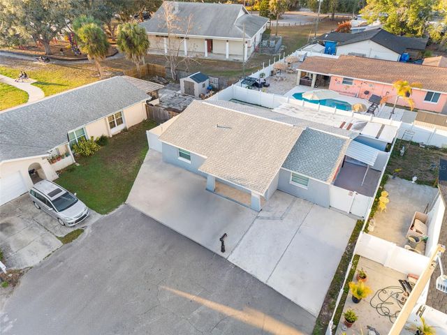 10113 ROYAL ACRES COURT, Tampa, FL 33615