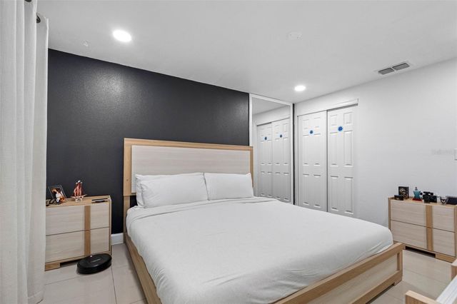 10113 ROYAL ACRES COURT, Tampa, FL 33615