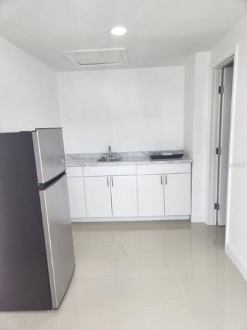 10113 ROYAL ACRES COURT, Tampa, FL 33615