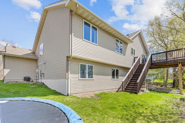 5725 157th Street N, Hugo, MN 55038