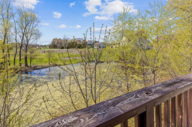 5725 157th Street N, Hugo, MN 55038