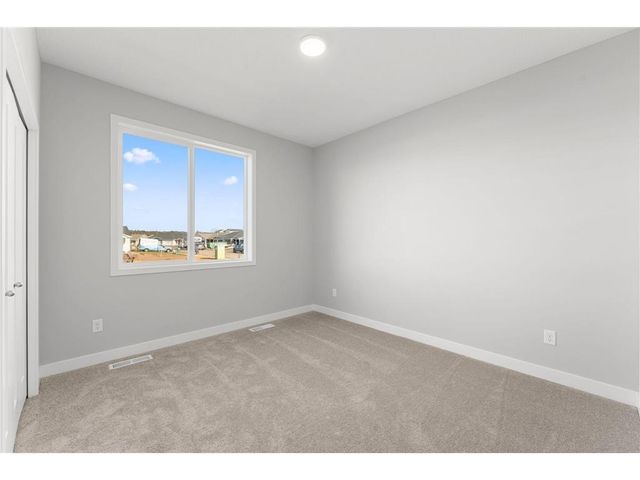 1354 Wisteria Lane, New Richmond, WI 54017