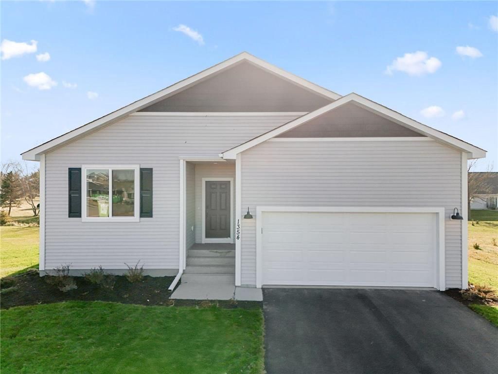 1354 Wisteria Lane, New Richmond, WI 54017