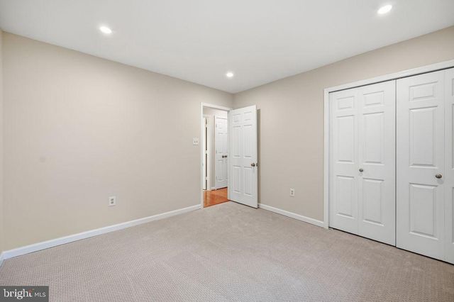 10027 GLENOAK CT, Vienna, VA 22181