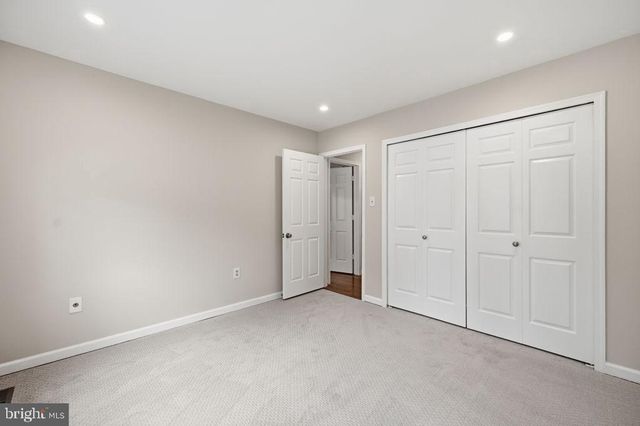 10027 GLENOAK CT, Vienna, VA 22181