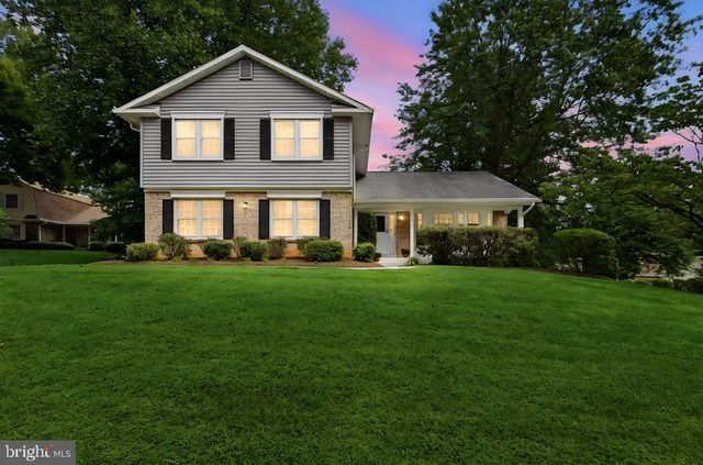 10027 GLENOAK CT, Vienna, VA 22181