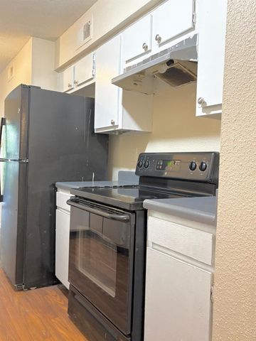 6200 W Tidwell Road Road 606, Houston, TX 77092