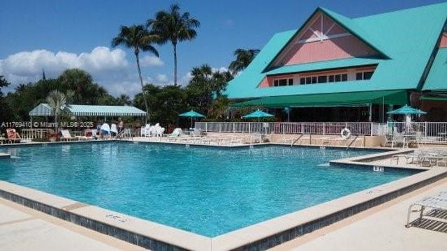 275 Palm Ave D205, Jupiter, FL 33477