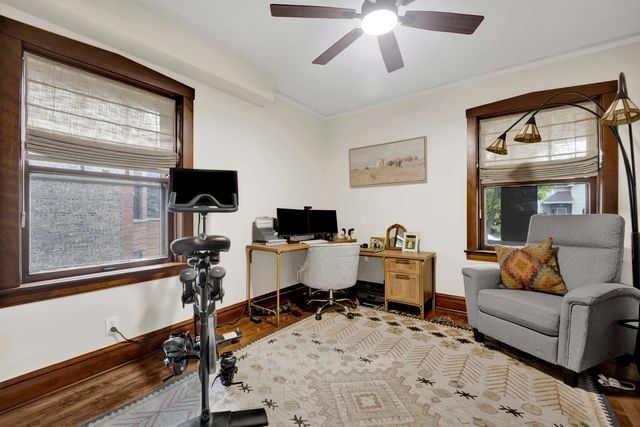 6415 Sinclair Avenue, Berwyn, IL 60402